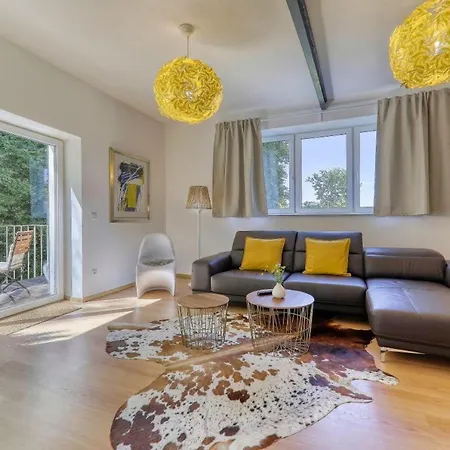Bachhaus Holiday home *
